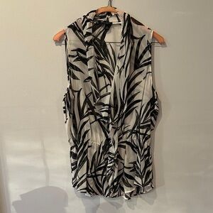 Ann Taylor Black and White Tropical Print Blouse